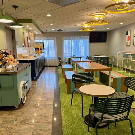 Spark By Hilton Woburn Boston Экстерьер фото