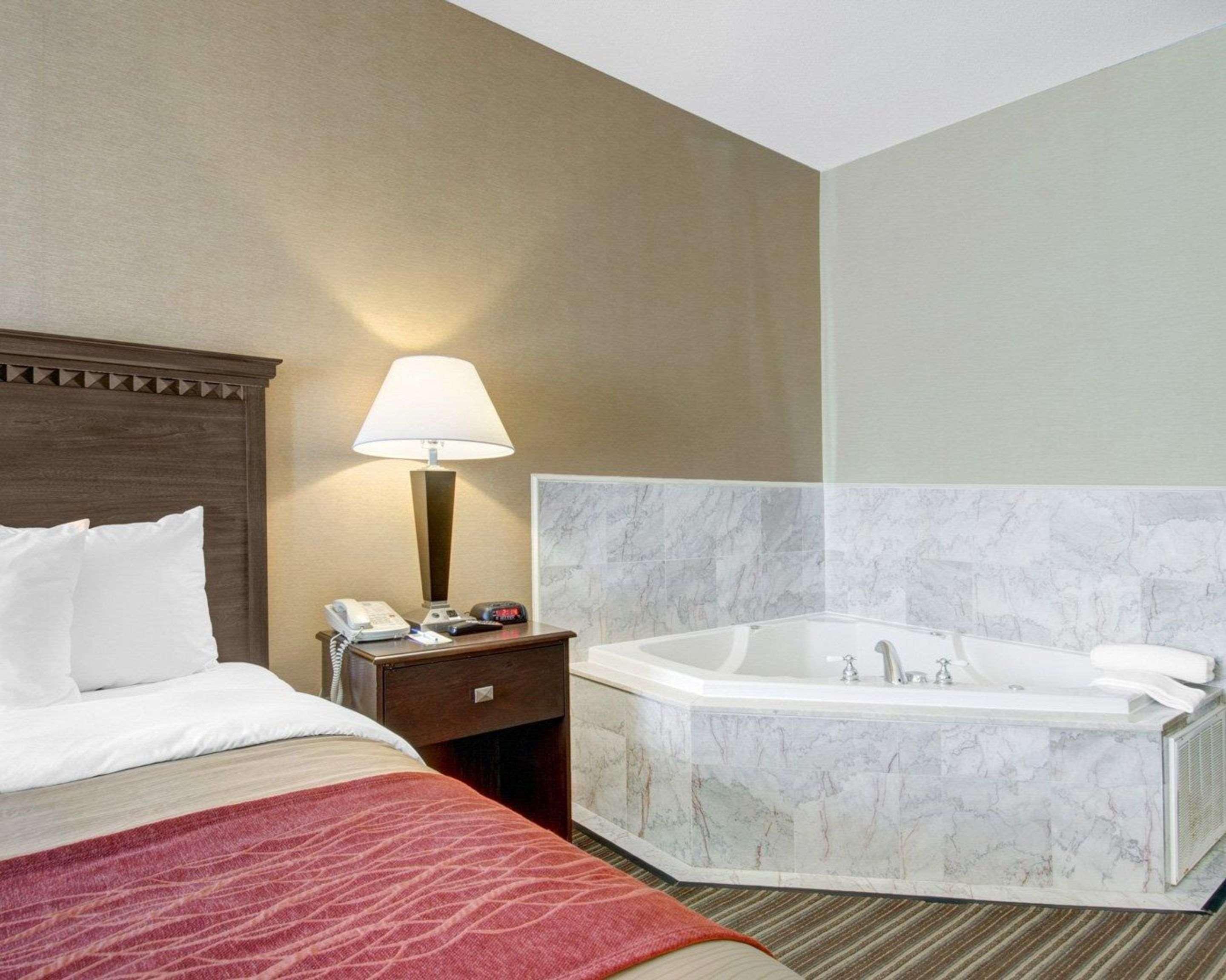 Spark By Hilton Woburn Boston Экстерьер фото