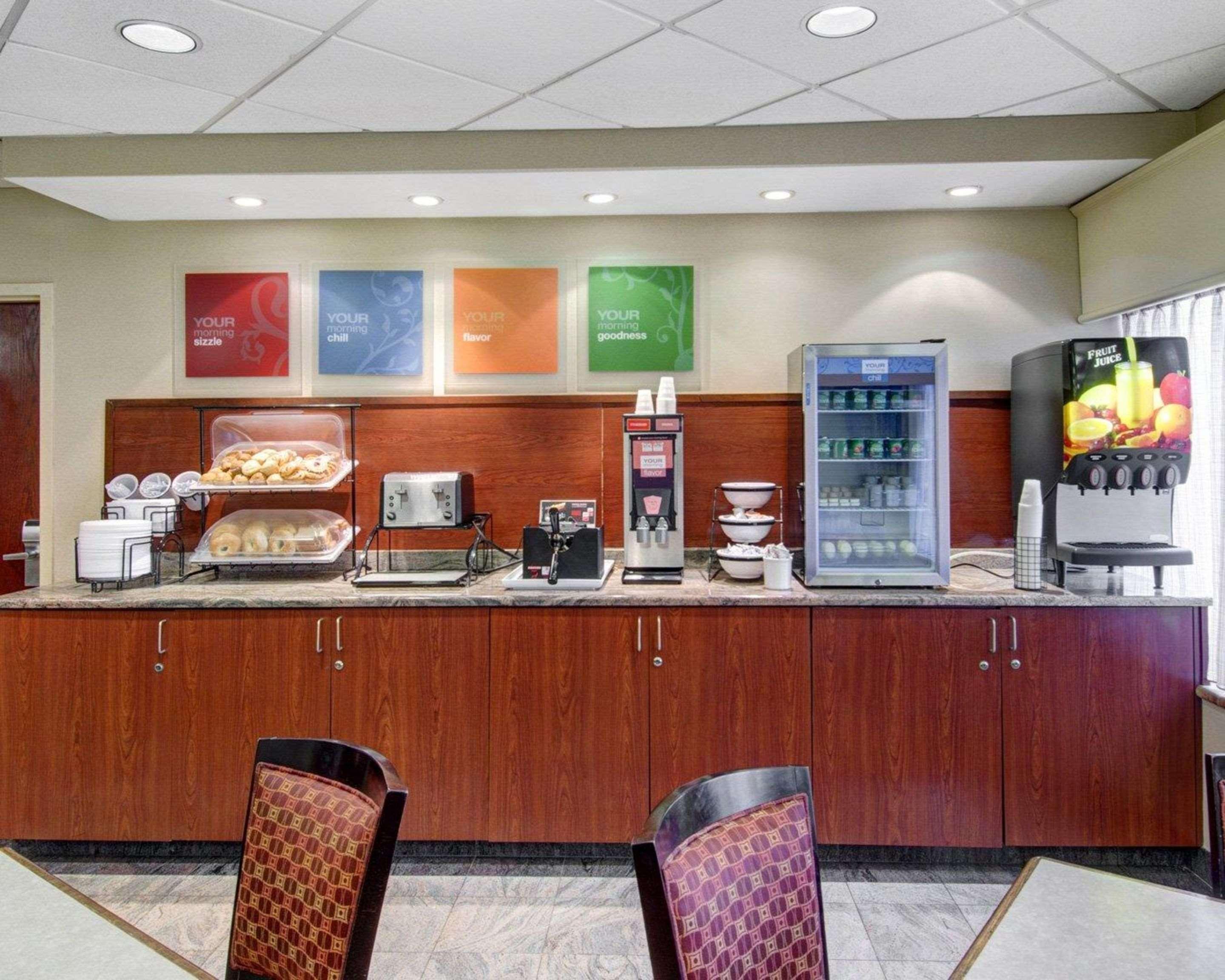 Spark By Hilton Woburn Boston Экстерьер фото